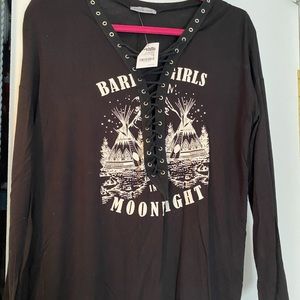 Shirt with lace up detail